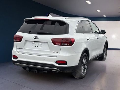 Used 2019 Kia Sorento EX AWD/4WD image 5