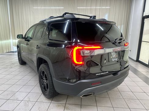 Used 2023 GMC Acadia AT4 w/ Technology Package AWD/4WD image 10