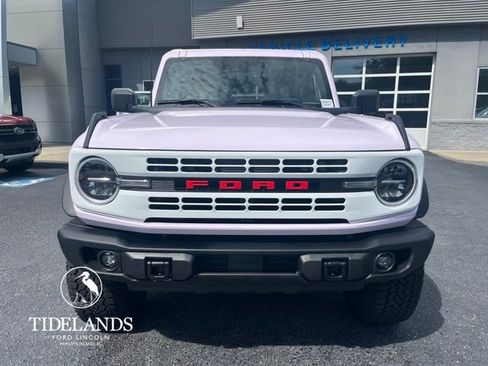 New 2025 Ford Bronco Heritage Edition image 3