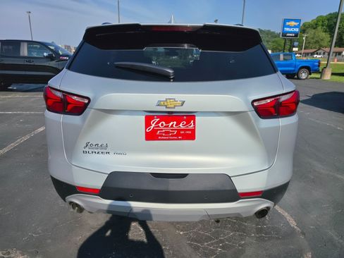 Used 2022 Chevrolet Blazer LT AWD/4WD image 4