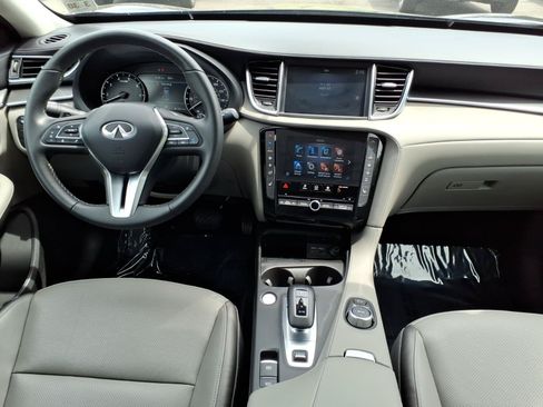 Used 2025 INFINITI QX50 Luxe AWD/4WD image 16