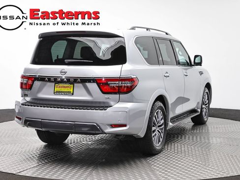 Used 2023 Nissan Armada SL RWD image 5