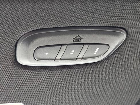 Used 2024 Jeep Wagoneer Series II w/ Flexible Seating Group AWD/4WD image 29