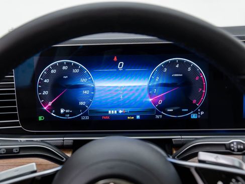 New 2026 Mercedes-Benz GLE 450 4MATIC image 23