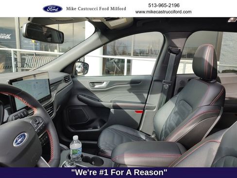 Certified 2023 Ford Escape ST-Line Elite w/ Premium Technology Package image 7