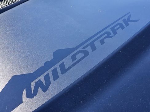 Used 2022 Ford Bronco Wildtrak image 15