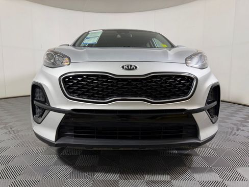 Used 2022 Kia Sportage LX FWD image 5