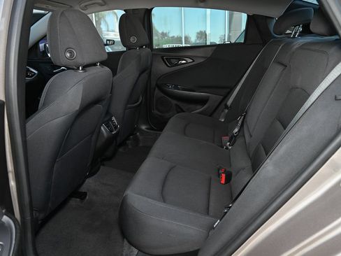 Used 2023 Chevrolet Malibu LT FWD image 37