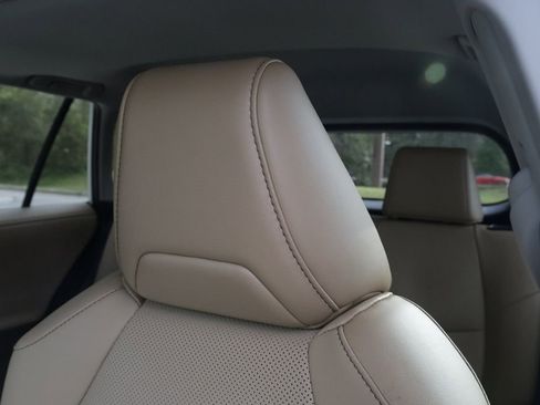 Used 2023 Toyota RAV4 Limited image 25