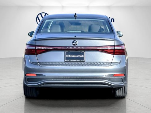 New 2026 Volkswagen Jetta SE image 4