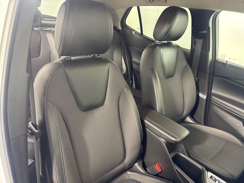 Used 2021 Buick Encore GX Select image 25