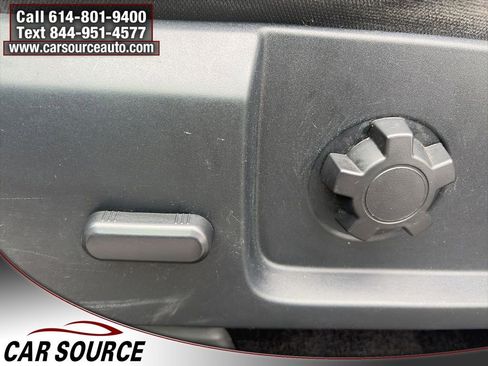 Used 2016 Ford Expedition EL XLT image 17