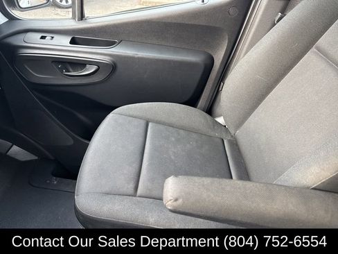 Used 2019 Freightliner Sprinter 170 image 18