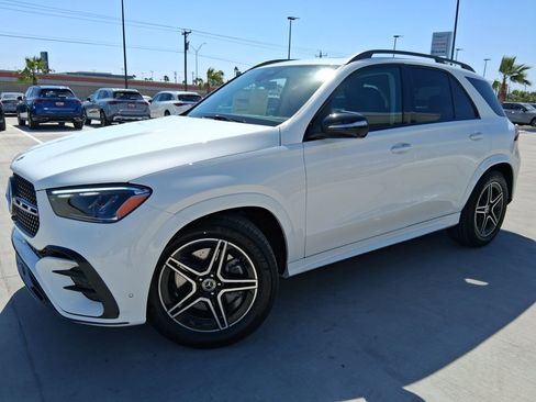 New 2026 Mercedes-Benz GLE 450 4MATIC image 3