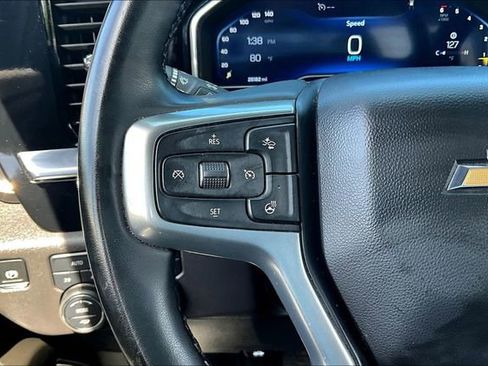 Used 2025 Chevrolet Silverado 1500 LT AWD/4WD image 12