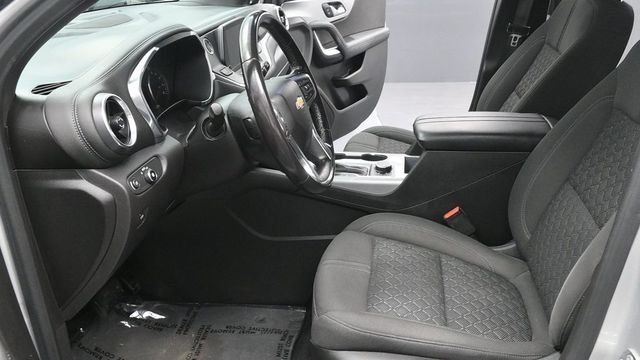 Used 2021 Chevrolet Blazer LT AWD/4WD image 16