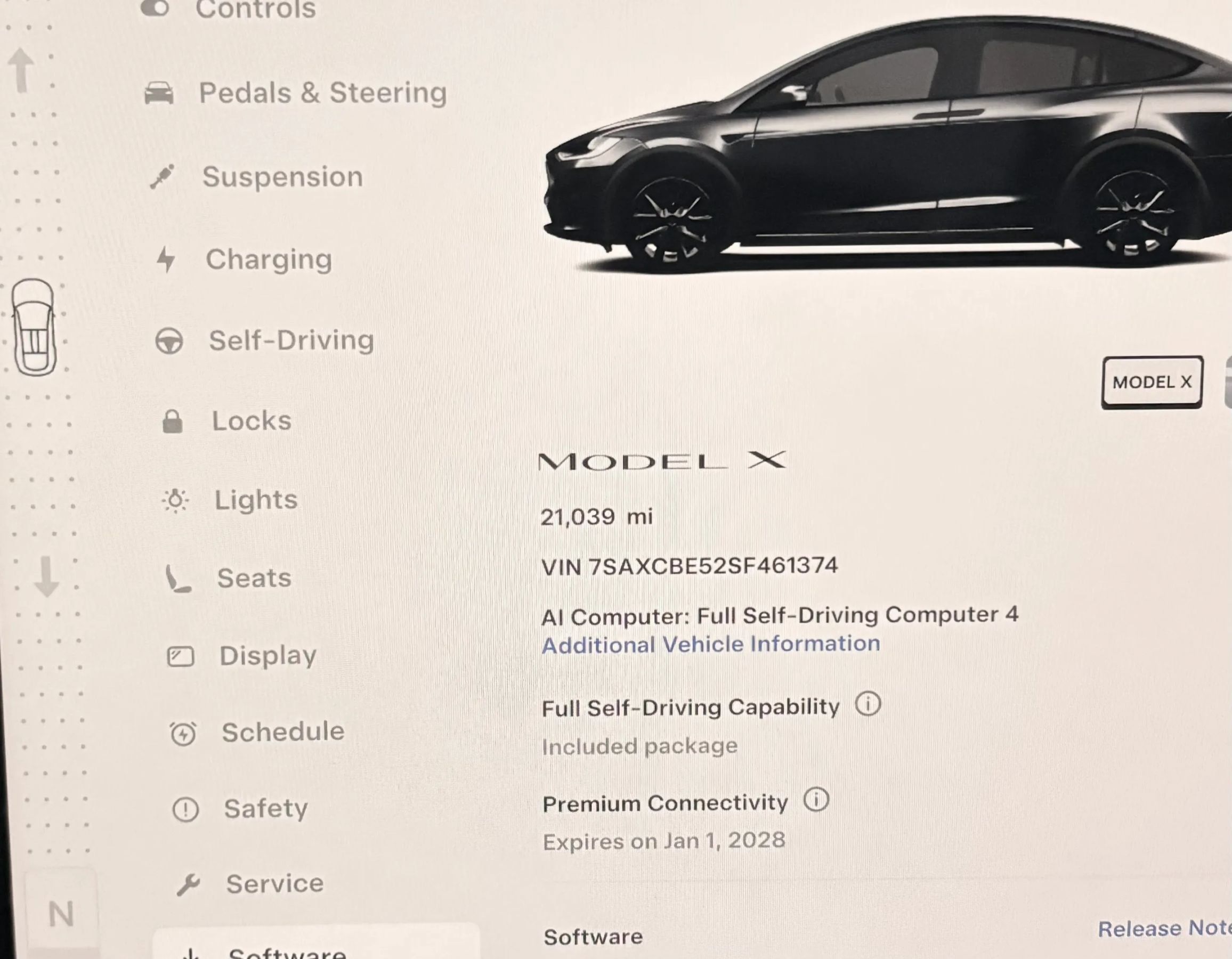 Used 2025 Tesla Model X AWD/4WD image 11