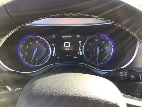 New 2026 Chrysler Pacifica Limited w/ S Appearance Package image 14