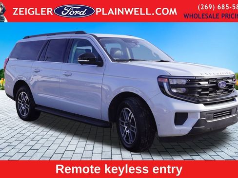 Used 2025 Ford Expedition Max Active image 7