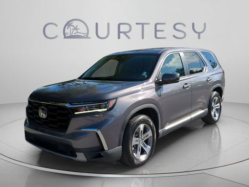 Used 2025 Honda Pilot EX-L image 1