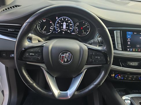 Used 2022 Buick Enclave Avenir w/ Avenir Technology Package FWD image 12