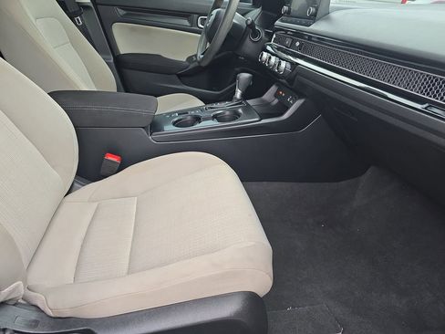Used 2023 Honda Civic LX image 10