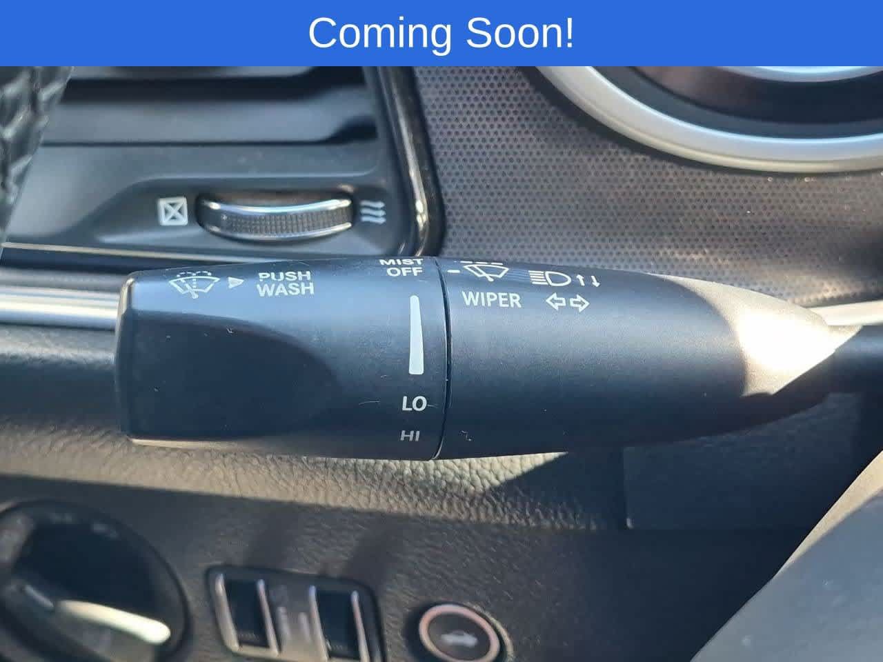 Used 2015 Dodge Challenger SXT Plus w/ Driver Convenience Group RWD image 25