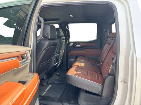 Used 2024 GMC Sierra 1500 Denali Ultimate image 21