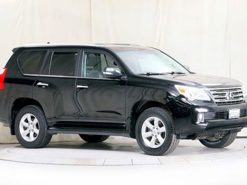 Used 2011 Lexus GX 460 image 9