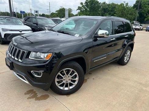 Used 2014 Jeep Grand Cherokee Limited w/ Trailer Tow Group IV AWD/4WD image 3