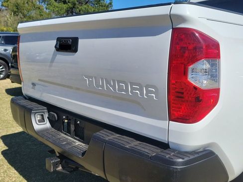 Used 2016 Toyota Tundra SR image 21