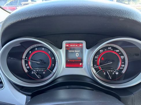 Used 2017 Dodge Journey SXT w/ Premium Group image 25