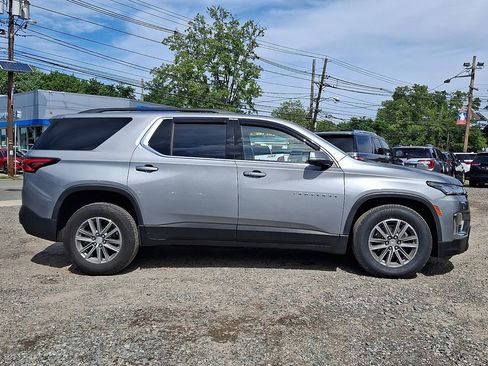Used 2023 Chevrolet Traverse LT w/ LPO, Floor Liner Package AWD/4WD image 8