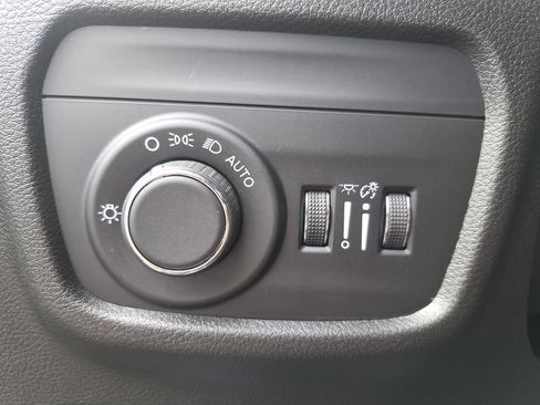 Certified 2023 Jeep Grand Cherokee L Altitude AWD/4WD image 26