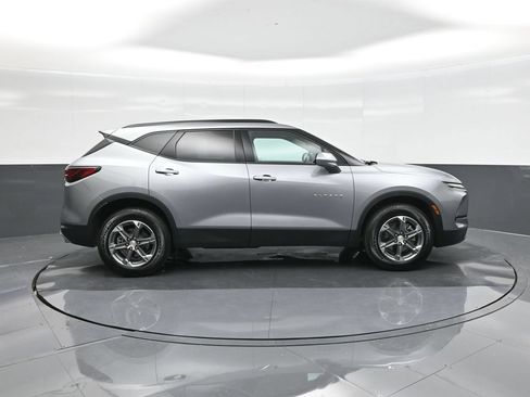 Used 2024 Chevrolet Blazer LT w/ Convenience Package FWD image 26