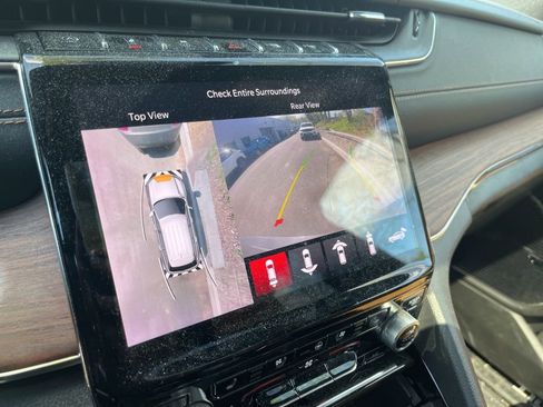 Used 2023 Jeep Grand Cherokee Summit w/ Adv Protech Group IV image 7