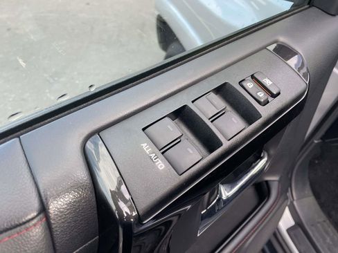 Used 2024 Toyota 4Runner TRD Off-Road Premium image 28