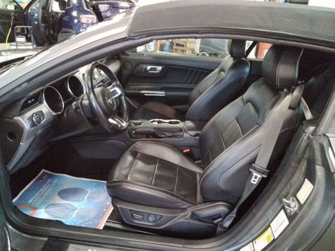 Used 2021 Ford Mustang Premium RWD image 9