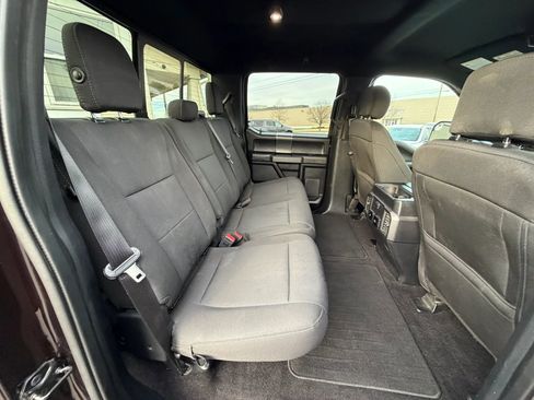 Used 2019 Ford F150 XLT w/ Equipment Group 302A Luxury AWD/4WD image 36