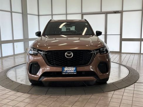 Certified 2026 MAZDA CX-70 3.3 Turbo S w/ Premium Package AWD/4WD image 3