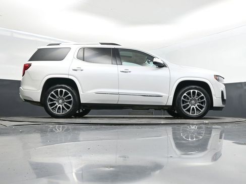 Used 2021 GMC Acadia Denali w/ Denali Technology Package image 44