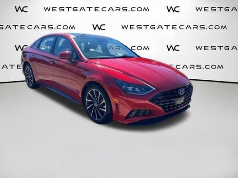 Used 2021 Hyundai Sonata Limited FWD image 2
