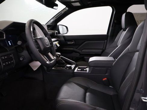 New 2026 Toyota 4Runner Limited image 12