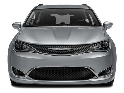 Certified 2018 Chrysler Pacifica Touring Plus FWD image 4