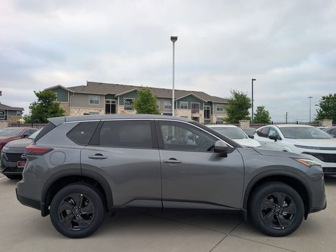 New 2026 Nissan Rogue SV FWD image 3
