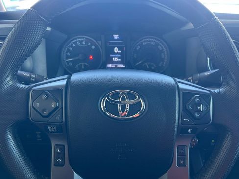 Certified 2022 Toyota Tacoma TRD Pro AWD/4WD image 19