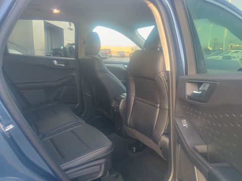 Used 2020 Ford Escape SEL image 17