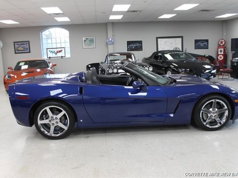 Used 2006 Chevrolet Corvette Convertible image 10