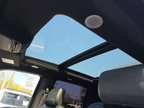 Used 2022 Ford F150 Raptor w/ Raptor 37 Performance Package AWD/4WD image 26