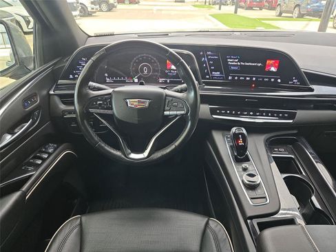 Used 2024 Cadillac Escalade Sport w/ Touring Package AWD/4WD image 14
